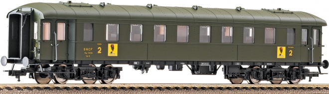 Express train Passenger car 2nd class<br /><a href='images/pictures/Fleischmann/567708.jpg' target='_blank'>Full size image</a>
